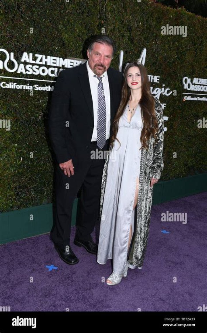 Paul Johansson And Gabriela Oltean's Divorce Settlement