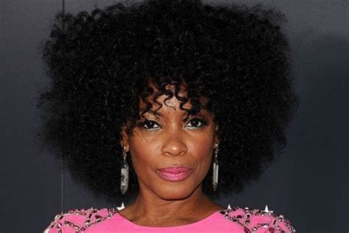 Unveiling Aunjunue Ellis' Net Worth: A Journey Of Success
